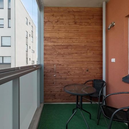 Kotimaailma Apartments Joensuu - Koulukatu 21 المظهر الخارجي الصورة