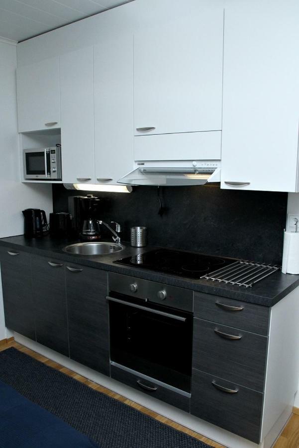 Kotimaailma Apartments Joensuu - Koulukatu 21 المظهر الخارجي الصورة